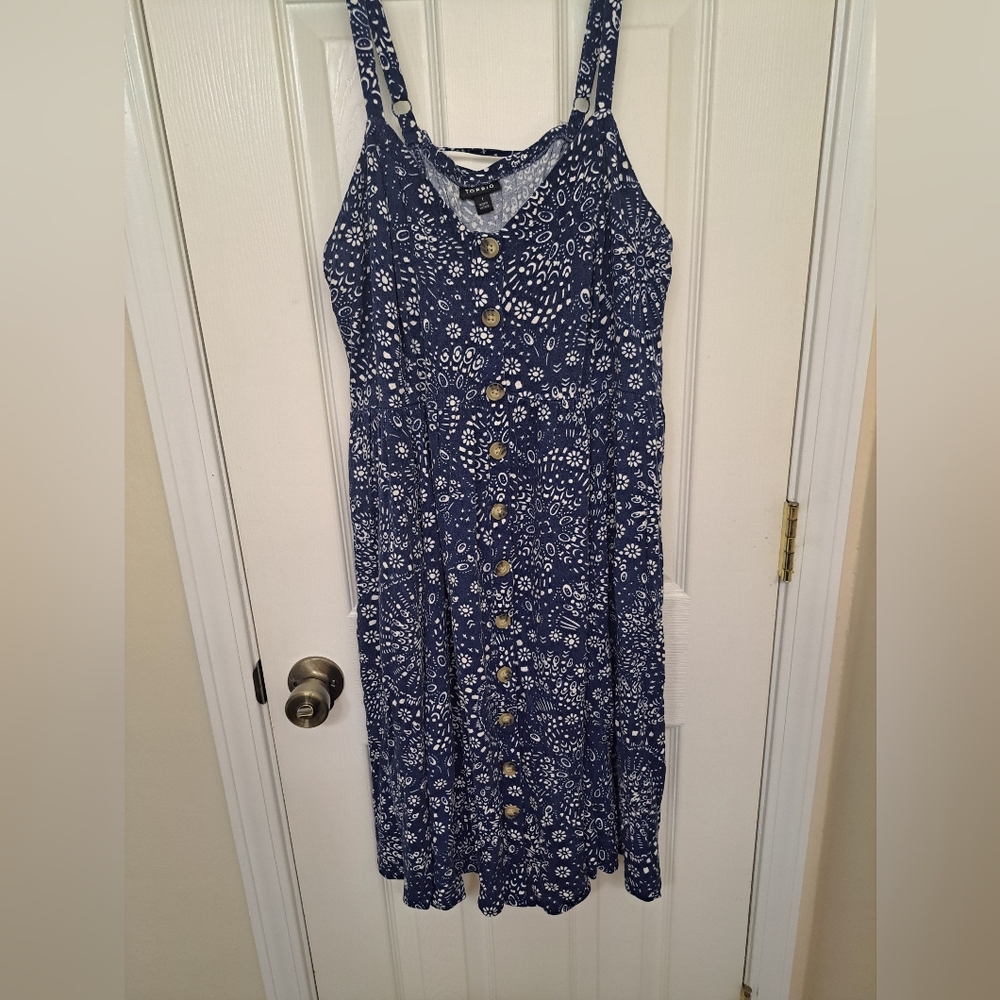 Torrid Navy Floral Midi Dress